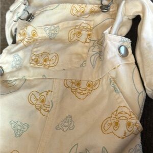 6/9 month outfit by Disney.